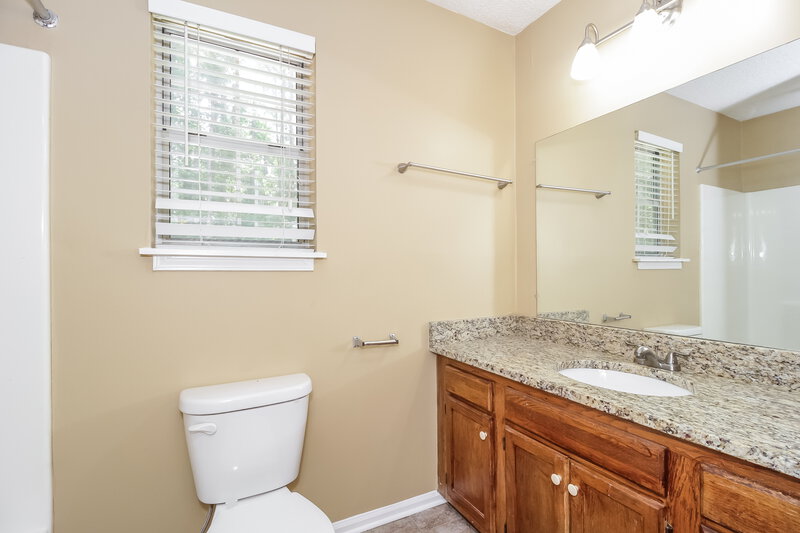 2,690/Mo, 3138 Jessica Dr Douglasville, GA 30135 Main Bathroom View