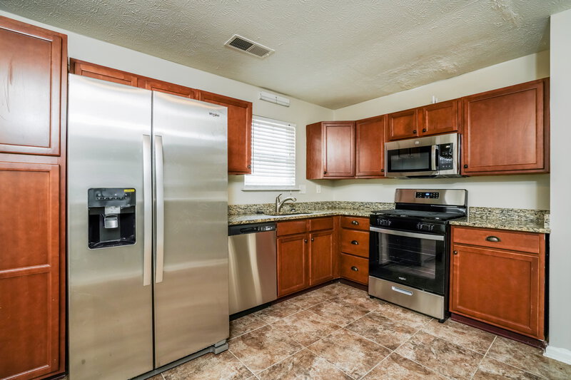 1,870/Mo, 4877 Plymouth Trace Decatur, GA 30035 Misc View