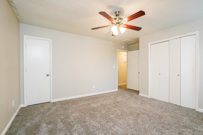 1,870/Mo, 4877 Plymouth Trace Decatur, GA 30035 Misc View 6