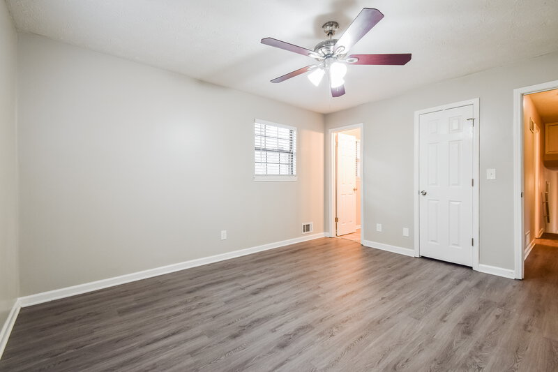 2,250/Mo, 4619 Choctaw Dr Douglasville, GA 30135 Bedroom View 2