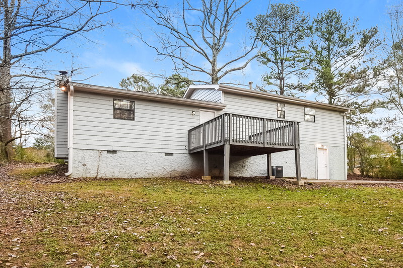 2,250/Mo, 4619 Choctaw Dr Douglasville, GA 30135 Rear View