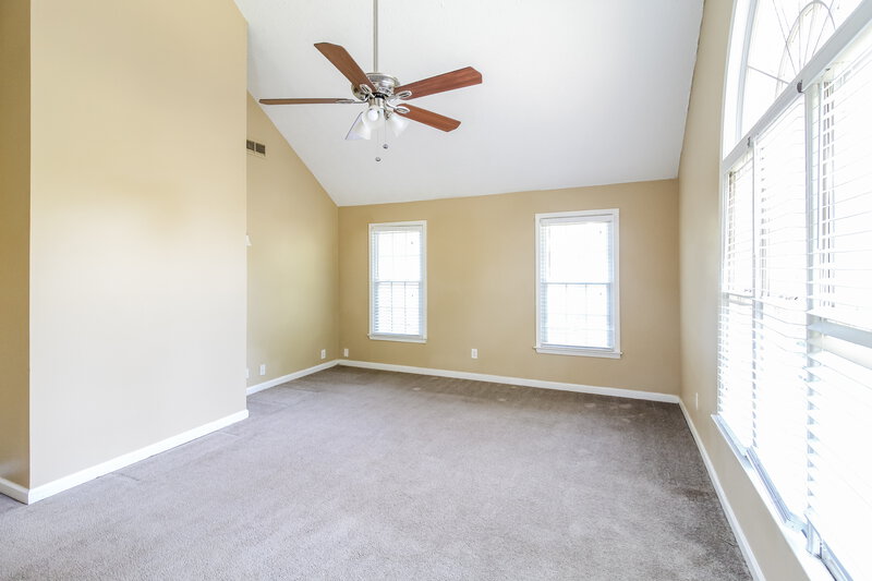 1,580/Mo, 35 Oakview Dr Covington, GA 30016 Living Room View 3