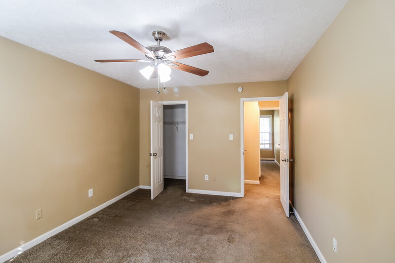 1,580/Mo, 35 Oakview Dr Covington, GA 30016 Main Bedroom View 2