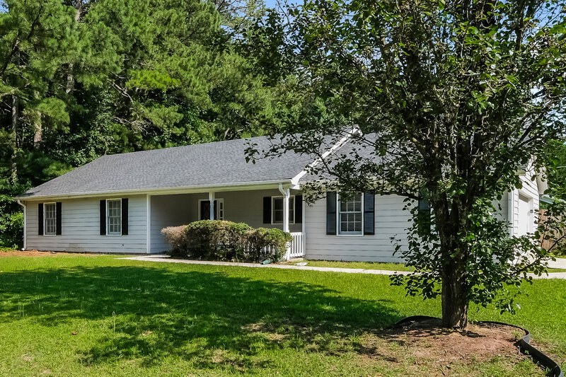 1,870/Mo, 3568 Fernbrook Dr SW Snellville, GA 30039 Front View