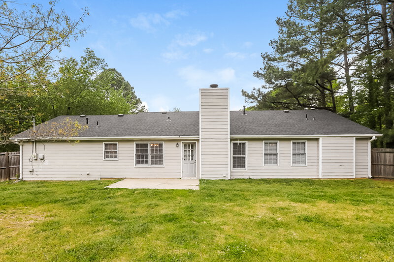 1,945/Mo, 3568 Fernbrook Dr SW Snellville, GA 30039 Rear View