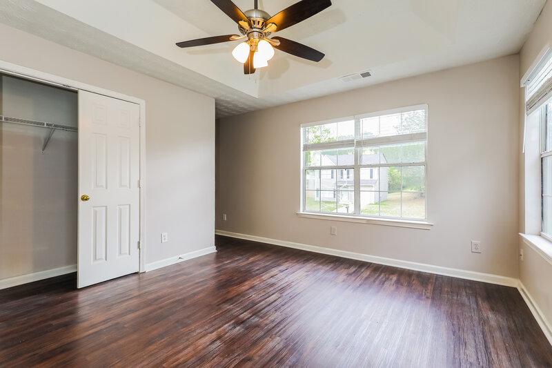 2,640/Mo, 4080 Robin Circle Union CIty, GA 30349 Main Bedroom View