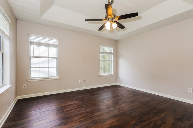 2,640/Mo, 4080 Robin Circle Union CIty, GA 30349 Main Bedroom View 2