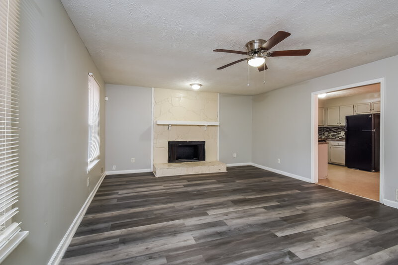 1,825/Mo, 3504 Sandra Dr Douglasville, GA 30135 Living Room View