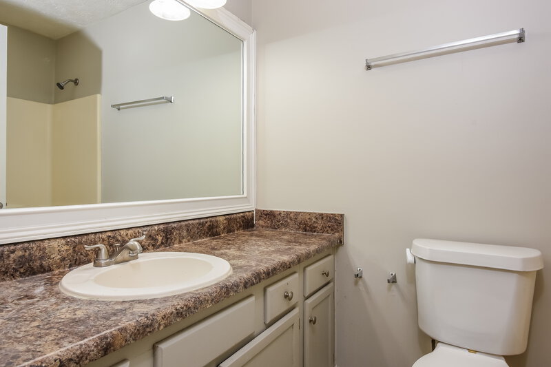 1,825/Mo, 3504 Sandra Dr Douglasville, GA 30135 Bathroom View