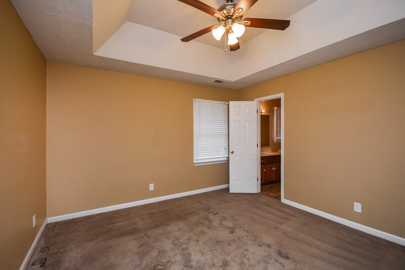 2,075/Mo, 75 Beaver Dam Ct Covington, GA 30016 Main Bedroom View