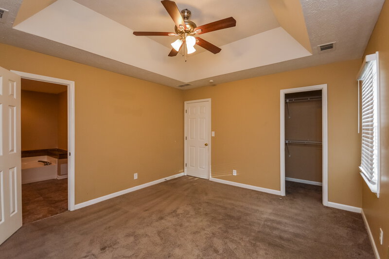 2,075/Mo, 75 Beaver Dam Ct Covington, GA 30016 Main Bedroom View 2