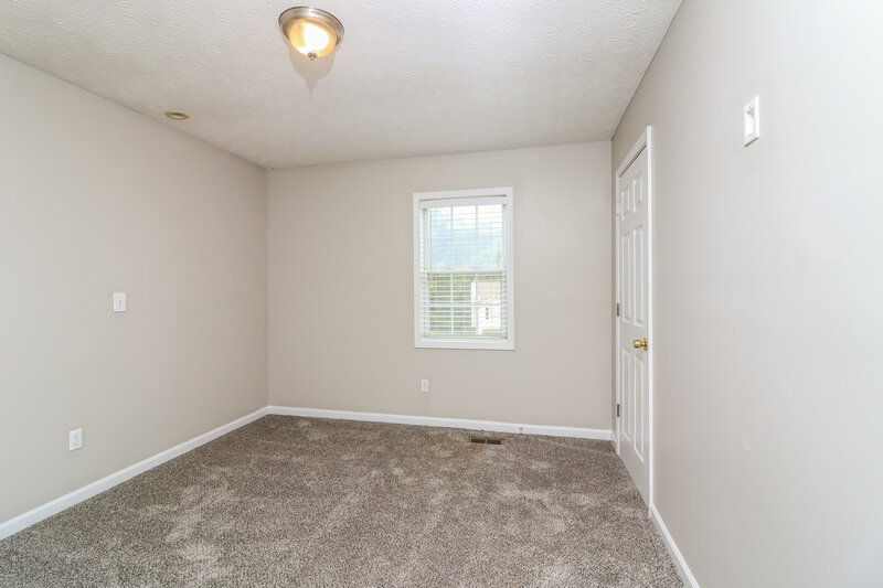 1,660/Mo, 90 Spring Leaf Dr Dallas, GA 30157 Bedroom View