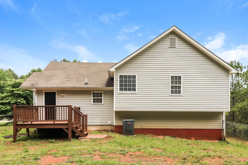 1,660/Mo, 90 Spring Leaf Dr Dallas, GA 30157 Rear View