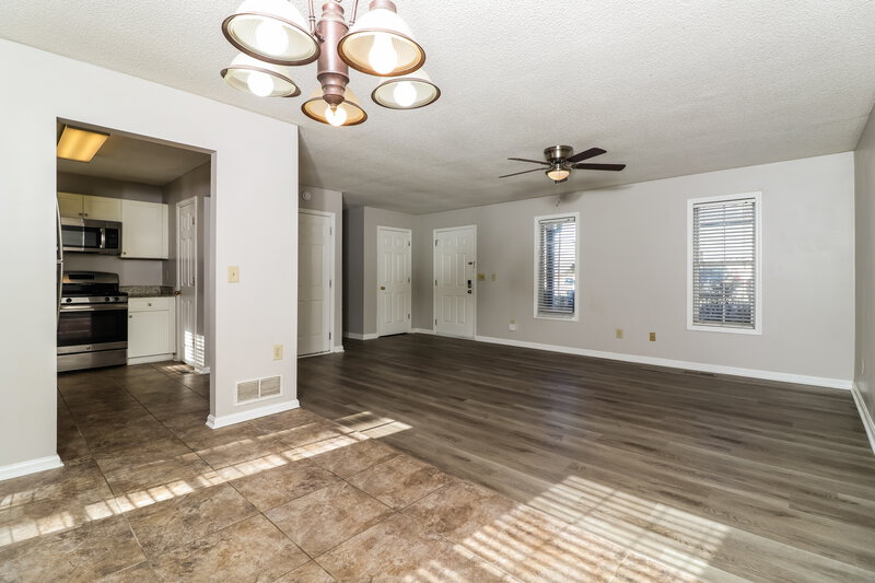 1,660/Mo, 200 Campbell Dr Dallas, GA 30132 Dining Room View 2