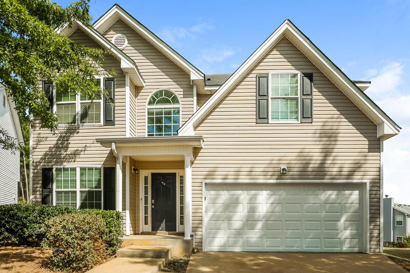 2,035/Mo, 2610 Patriots Rd Riverdale, GA 30296 External View