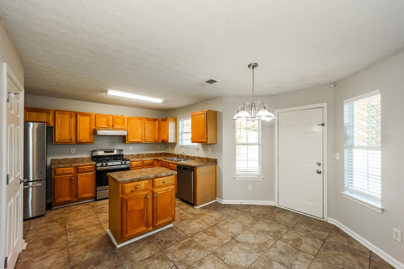 2,035/Mo, 2610 Patriots Rd Riverdale, GA 30296 Breakfast Nook View