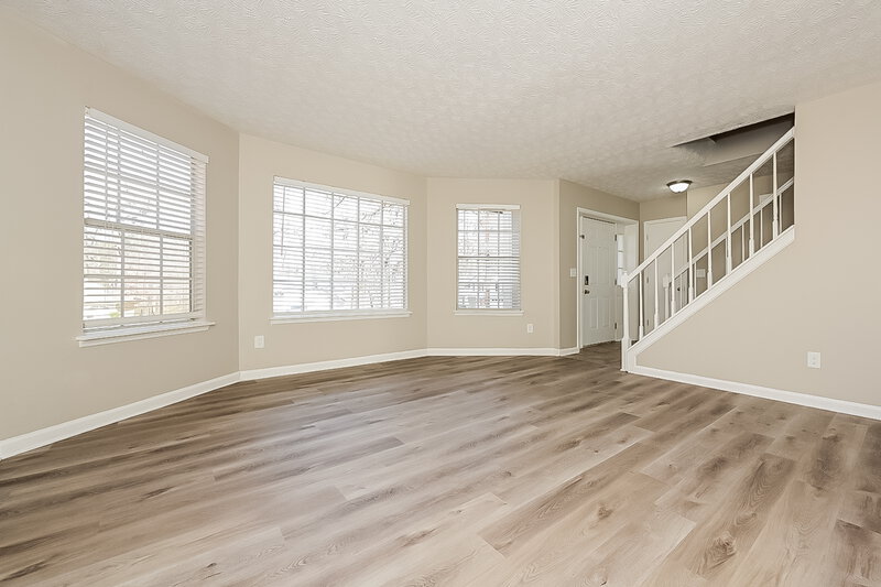 2,690/Mo, 245 Marcliff Ct College Park, GA 30349 Living Room View