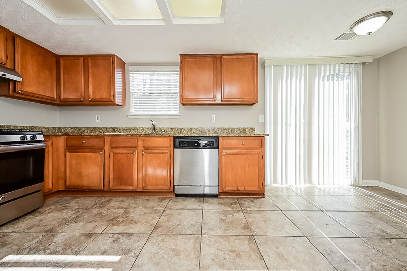 2,690/Mo, 245 Marcliff Ct College Park, GA 30349 Breakfast Nook View