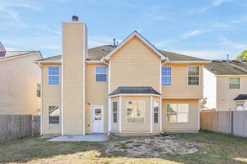 2,310/Mo, 6624 Pamplona Pl Atlanta, GA 30349 Rear View