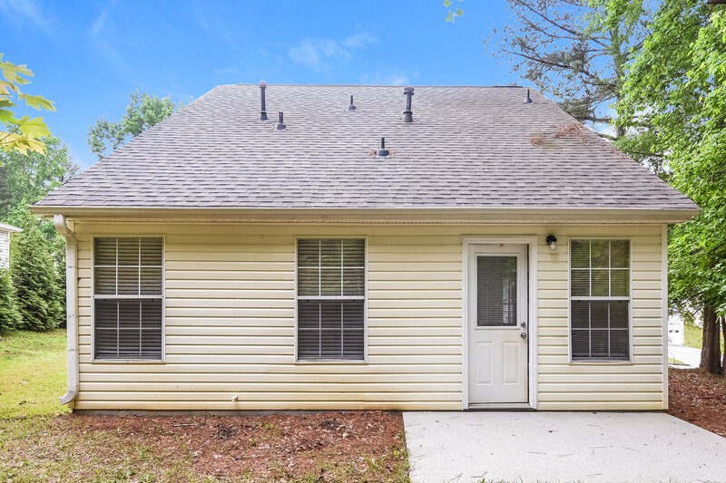 1,755/Mo, 1531 Wembley Dr Douglasville, GA 30134 Rear View