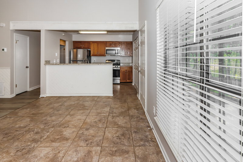 1,590/Mo, 192 Chase Woods Circle Jonesboro, GA 30236 Living Room View 4