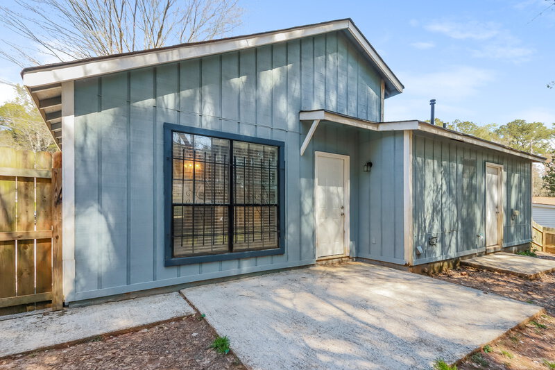 1,590/Mo, 192 Chase Woods Circle Jonesboro, GA 30236 Rear View