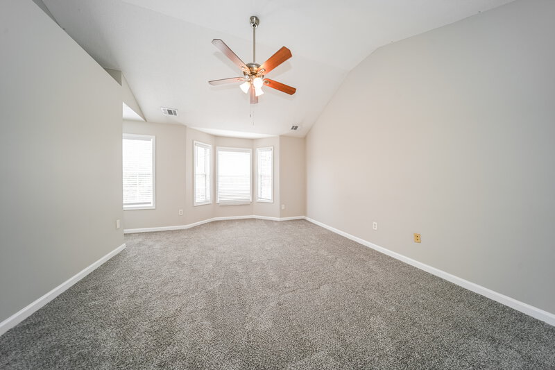 1,845/Mo, 7130 Ravenwood Ln Lithonia, GA 30038 Main Bedroom View