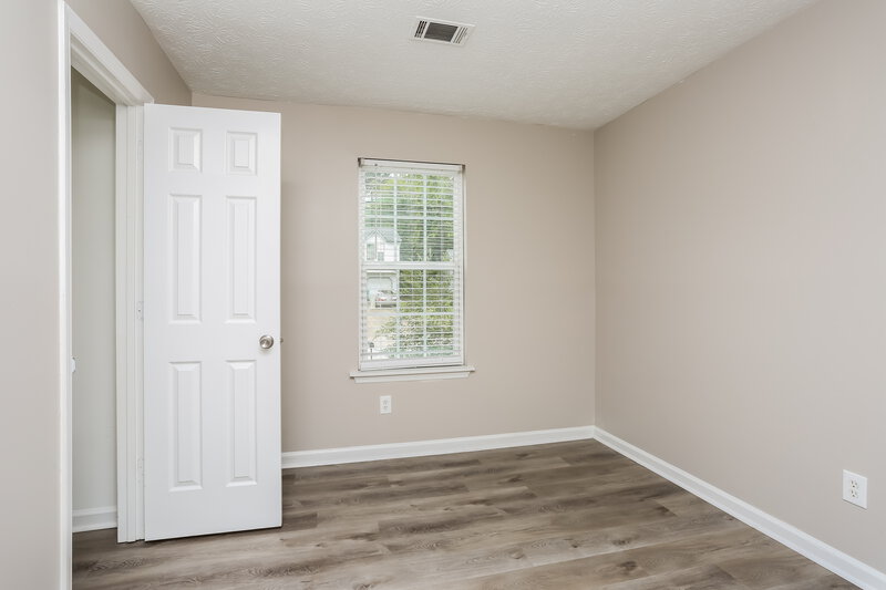 1,610/Mo, 5201 Scarbrough Ln Stone Mountain, GA 30088 Bedroom View