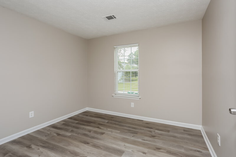 1,610/Mo, 5201 Scarbrough Ln Stone Mountain, GA 30088 Bedroom View 2