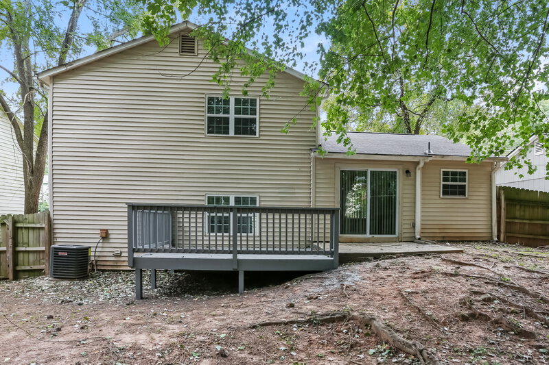 1,610/Mo, 5201 Scarbrough Ln Stone Mountain, GA 30088 Rear View