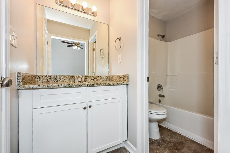 1,740/Mo, 2725 Woodward Rd College Park, GA 30349 Misc View 9