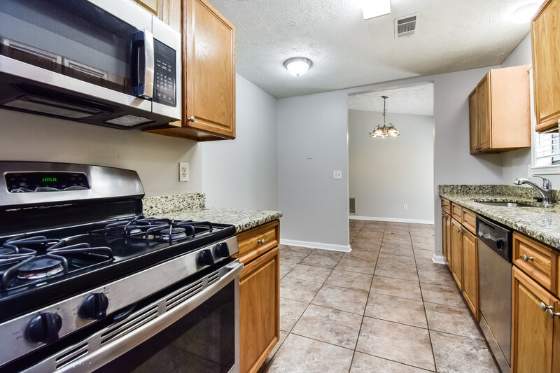2,520/Mo, 4114 Red Laurel Way Snellville, GA 30039 Kitchen View 2