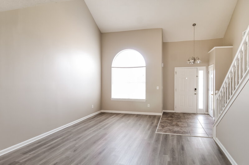 1,835/Mo, 5550 Wellborn Creek Dr Lithonia, GA 30058 Family Room View