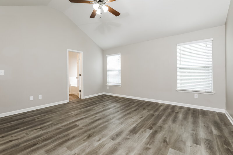 1,930/Mo, 6450 Splitpine Ct Atlanta, GA 30349 Main Bedroom View