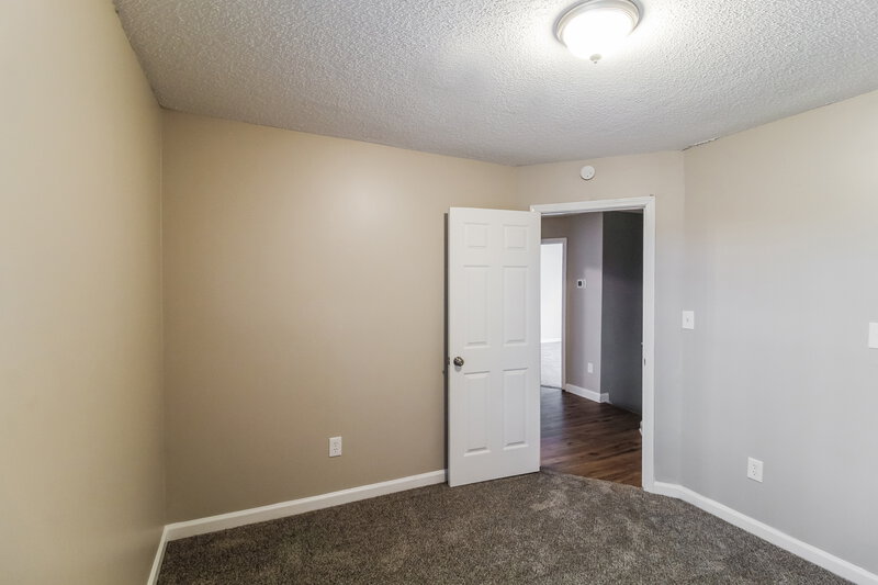 1,920/Mo, 7152 Ravenwood Ln Lithonia, GA 30038 Bedroom View 2