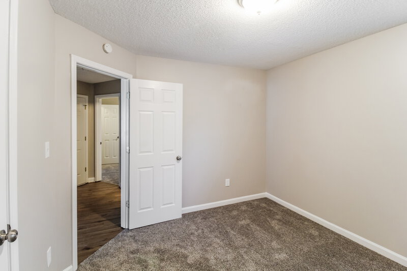 1,920/Mo, 7152 Ravenwood Ln Lithonia, GA 30038 Bedroom View 5