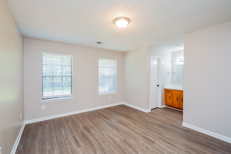 2,270/Mo, 400 Willow Ln McDonough, GA 30253 Main Bedroom View
