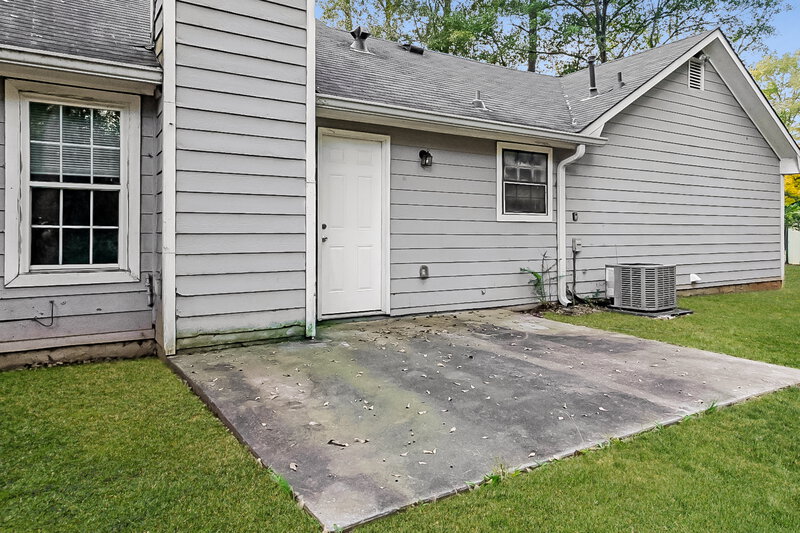 2,270/Mo, 400 Willow Ln McDonough, GA 30253 Rear View 5