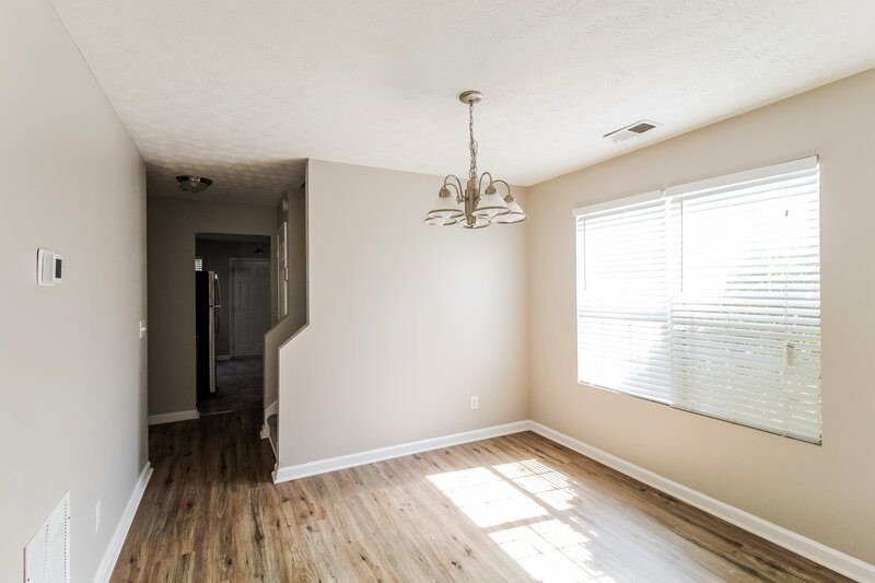 1,810/Mo, 3798 Riverside Causeway Decatur, GA 30034 Dining Room View