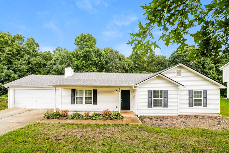 1,530/Mo, 99 Cliff View Dr Rockmart, GA 30153 External View