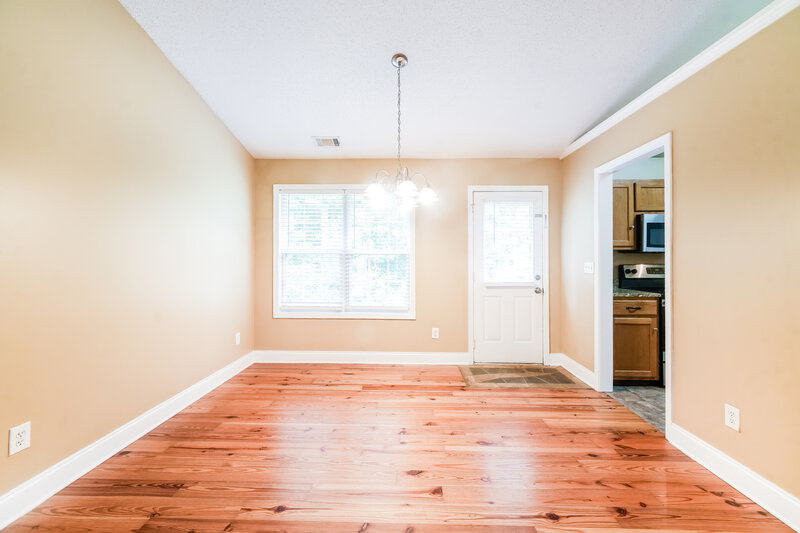 1,530/Mo, 99 Cliff View Dr Rockmart, GA 30153 Dining Room View