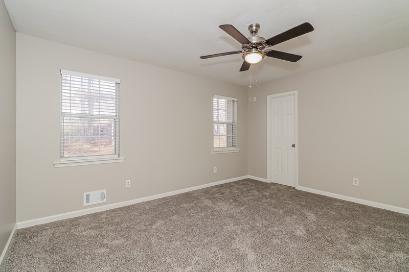 1,740/Mo, 36 Cherry Ct Douglasville, GA 30134 Main Bedroom View 2