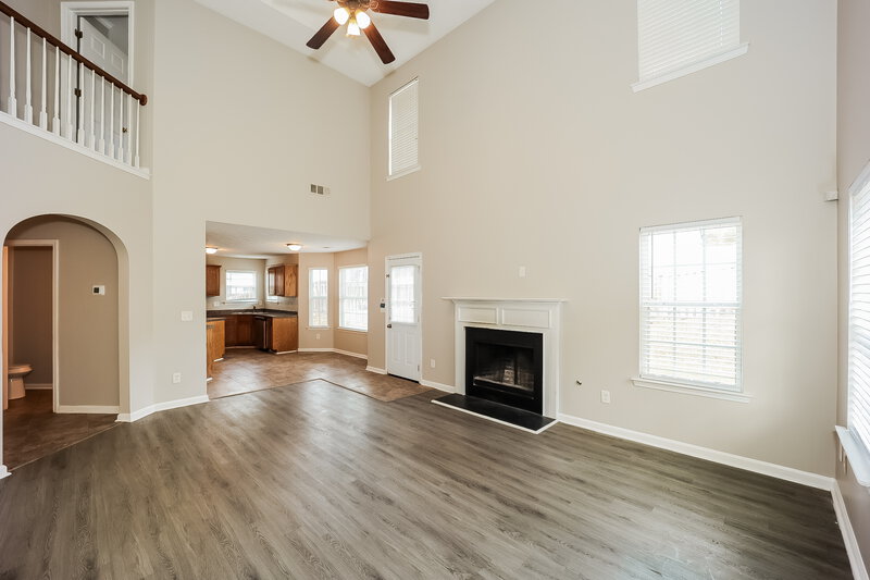 2,060/Mo, 335 Sapphire Bend Riverdale, GA 30296 Living Room View 4