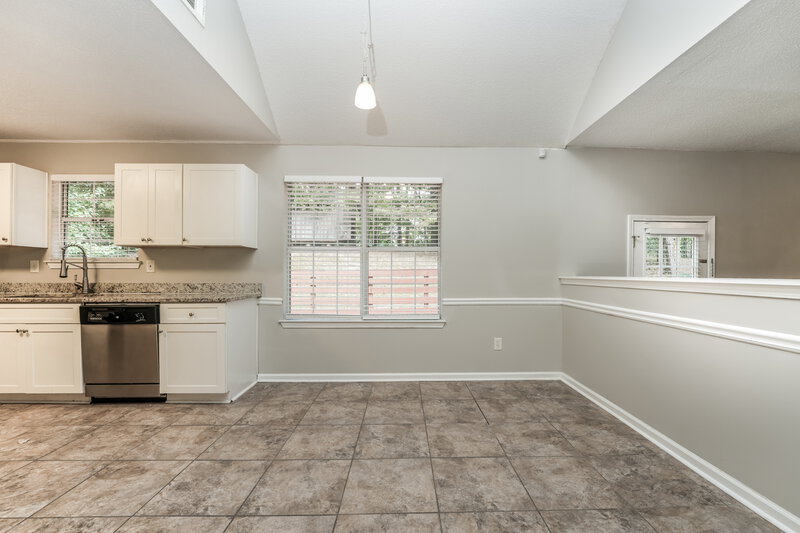 1,965/Mo, 2457 Briar Knoll Rd Lithonia, GA 30058 Dining Room View