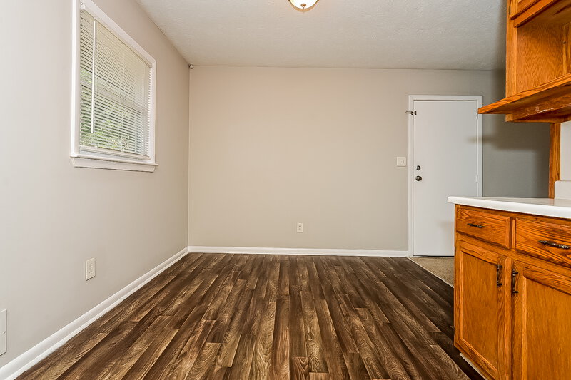 2,070/Mo, 1303 Todiway Ct Jonesboro, GA 30238 Dining Room View