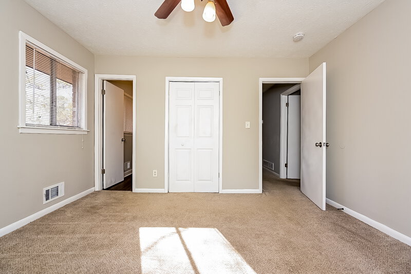 2,070/Mo, 1303 Todiway Ct Jonesboro, GA 30238 Main Bedroom View 2