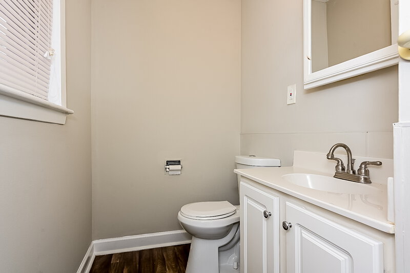 2,070/Mo, 1303 Todiway Ct Jonesboro, GA 30238 Main Bathroom View