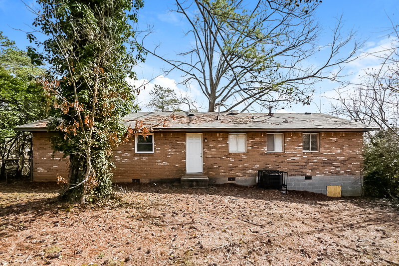 2,070/Mo, 1303 Todiway Ct Jonesboro, GA 30238 Rear View