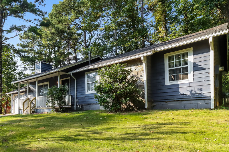 1,425/Mo, 5539 Hall Circle Union City, GA 30291 Front View