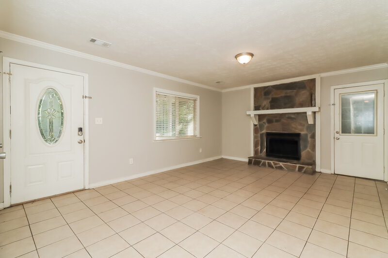 1,425/Mo, 5539 Hall Circle Union City, GA 30291 Living Room View
